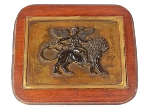 Sculpture bas-relief plaque bronze Cupidon lion carquois XIXème siècle - Imagen 1 de 1