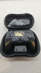  Custom Hogwarts Legacy PS5 Dualsense Controller with Carry Case, Stand & USB-C - Picture 1 of 7