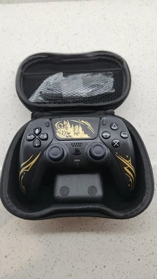  Custom Hogwarts Legacy PS5 Dualsense Controller with Carry Case, Stand & USB-C - Image 1 of 4