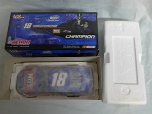 Action 1:24 Kyle Busch versión de carreras #18 NOS Nationwide Champ 2009 Camry/842 NUEVO - Imagen 1 de 3