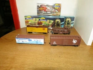 4 HO SCALE ATHEARN WAGEN - Bild 1 von 8