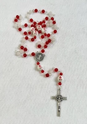 BOSTON RED SOX ROSARY ORNAMENT NECKLACE JEWELRY GLASS BEADED BASEBALL COLLECTOR - Image 1 of 4