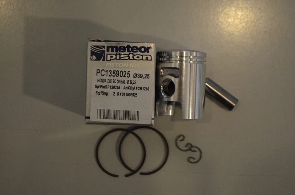 Kit Pistone Meteor PC1359025 D. 39,25 - CX-SCOUT-LOOPING-TOY BOY-COBRA ECC - Imagen 1 de 1