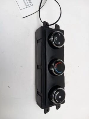 CONTROL DE CLIMATIZACIÓN CALENTADOR DE AIRE ACONDICIONADO para Dodge Grand Caravan 2009-2011 OEM 5511810AD Foto 1 de 4