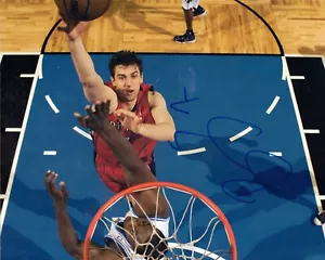 Andrea Bargnani Toronto Raptors Signed 8 x 10 - Picture 1 of 1