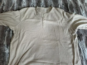 Rip-Langarmshirt Von Uniqlo In 2-3 XL - Bild 1 von 3