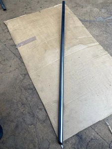 1157300280 Mercedes Benz W115 OSR Tür Zierleiste  - Bild 1 von 6