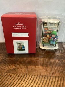 Hallmark Navidad Windows Club Ornamento 2021 19º de la serie Cosmic Comics - Imagen 1 de 8