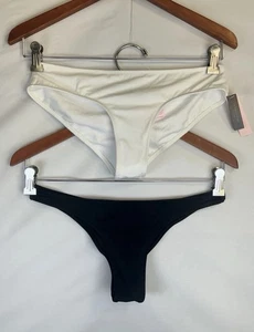 Lot 2 NWT NWOT Victoria’s Secret Cheeky Scrunch Bikini Bottoms White Black Swim - Picture 1 of 15