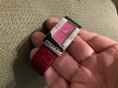 DKNY womens watch new batt gently used super clean pearly purple color & silver - Image 1 of 4