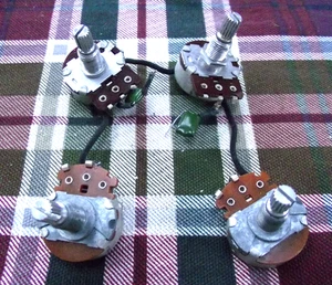 1990s Epiphone SG / Les Paul Wiring Harness, Pots ~ Also fits Ibanez - Picture 1 of 3