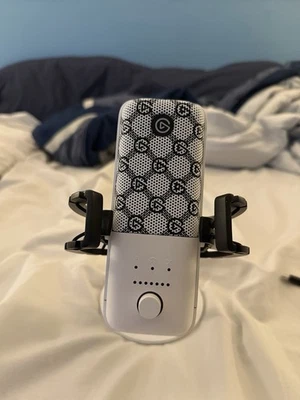 Elgato Wave:3 USB-C Condenser Microphone - Limited Edition White - Image 1 of 2