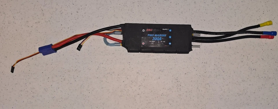 Pro Marine 300A ESC 3S-16S por TFL Hobby com conector EC8 - Imagem 1 de 1