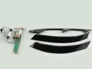 2007 - 2009 Mercedes S W221 Tail Light Brake Lamp Trim Bulb Holder Rear Right - Picture 1 of 12
