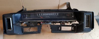 Chevrolet Impala Caprice 1971-1976 velocímetro tablero radio bisel conjunto negro Foto 1 de 4