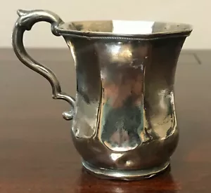TAZZA BAMBINO ARGENTO XIX SECOLO - BELLISSIMO DESIGN CLASSICO! - Foto 1 di 1