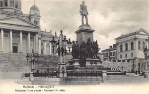 Finland - HELSINKI Helsingfors - Aleksanteri Illsen patsas - Alexander II's stat - Picture 1 of 2