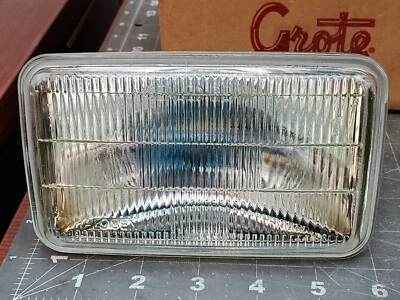 H9421 (GE 16482) 50-Watt Sealed Beam Halogen Automotive Bulb 12V 6" X 3.5" [BB26 Foto 1 de 4