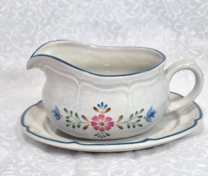 Vtg International Stoneware Gravy Boat With Under Plate Heritage Pattern Japan - Picture 1 of 9