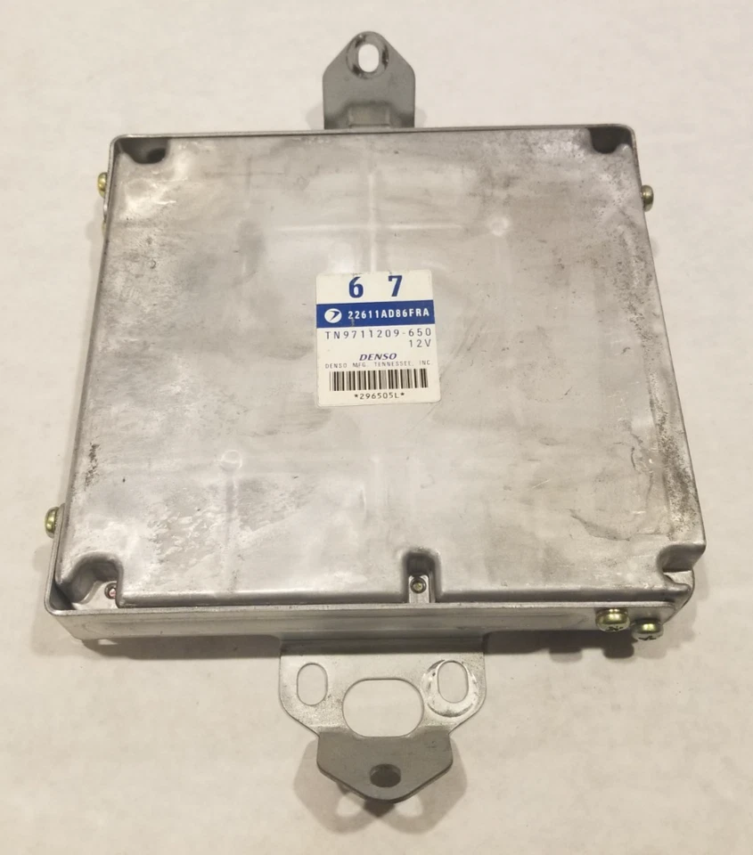 Subaru Legacy/Outback 2000 - ECM - 22611AD86FRA Foto 1 de 1