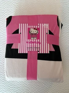 Hello Kitty Plüsch ~ ultra weich ~ Wohndecke *Primark* - NEU - Bild 1 von 3