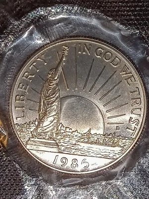 1986-D Liberty Half Dollar Mint Uncerculated W/Box - Image 1 of 4