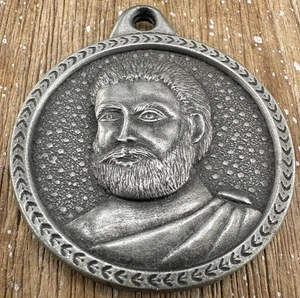 1977 Veeco Inc I AM SAGACIOUS Novelty Medallion Metal Medal Key Chain Tag - Picture 1 of 9