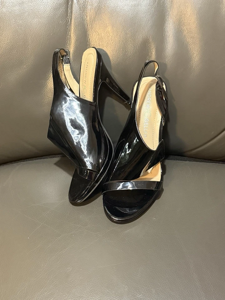 Andrew Geller Black Patent leather Theola Heels size 7.5M  - Image 1 of 4