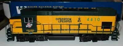 Walthers Mainline HO  - CHICAGO & NORTH WESTERN GP-15  #4410 - Sound  910-19408 - Image 1 of 4