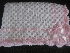 LOVELY HAND CROCHET BABY BLANKET IN WHITE/BABY PINK +PINK RIBBON & BOW (1) - Picture 1 of 2