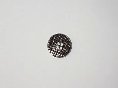 0020 Buttons For Sewing/Craft 17pcs(different size) silver gray metal 4holes - Image 1 of 4