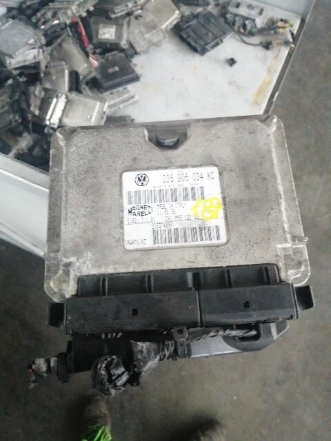 CENTRALINA INIEZIONE Seat Ibiza III (6L1) 2006 036906034KC - Immagine 1 di 2