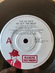 Go Go's "We Got The Beat" 1981 ILLEGAL Oz 7" 45rpm - Picture 1 of 2