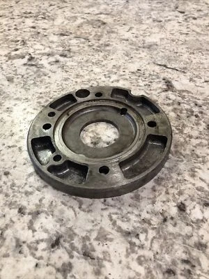 Rodamiento de soporte lateral magnético OEM Sears SS15 Briggs and Stratton 299705 Foto 1 de 4