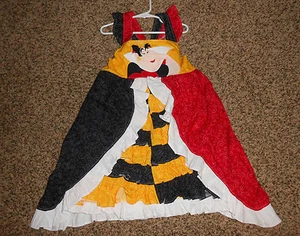 DISNEY Custom Resell Applique Ruffle Dress Queen Hearts Schmoodles Boutique 6 7 - Picture 1 of 3