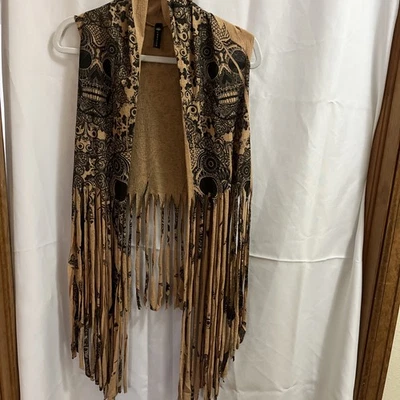 Casa Lee Vest  Sugar Skull Pattern Size Small. - Image 1 of 4