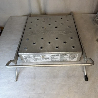 Werner MT Series Aluminum Platform For Step Ladders AC18MT - Image 1 of 2