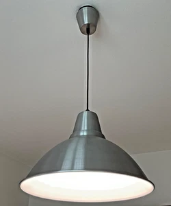 Lampadario moderno - Foto 1 di 3
