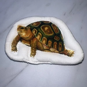 Lovevery Acolchado Critter Bolsillos Juguete a Juego Tortuga Solo Pieza de Repuesto - Imagen 1 de 2