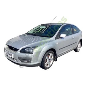 FORD Focus C307 MKII QUARTER PANEL WINDOW REAR LEFT SIDE - Picture 1 of 9