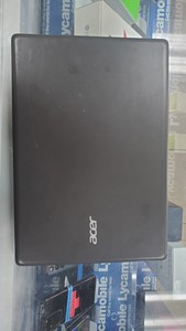 *READ BELOW* Acer Aspire One Cloudbook 11 AO1-431-C8G8 