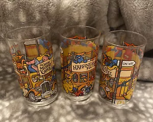 McDONALDS 1981 THE GREAT MUPPET CAPER HAPPINESS HOTEL DRINKING GLASS VINTAGE CUP - Picture 1 of 7