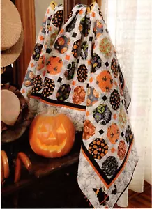 Happy Howling Quilt Pattern Pieced/Applique FM - Picture 1 of 2