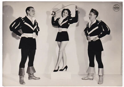 AK 3 Mensos Fechten Fecht-Akt Zirkus Variete Akrobatik Hamburg Photo-Mahler - Bild 1 von 2