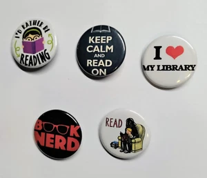 NEU Library Love 5 klassische Pinback Buttons hergestellt in den USA - Bild 1 von 3