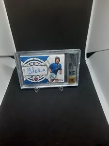 2022 Panini National Treasures FIFA RTWC Gianfranco Zola On Card Auto /49 BGS 10 - Bild 1 von 2