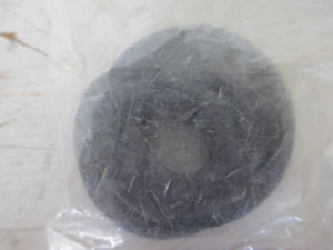 GM OEM Brake-Front-Axle Nut Washer 94525149 - Bild 1 von 3