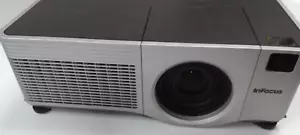 Infocus I42 Proiettore 3LCD 3500 ANSI HD 1080i - Foto 1 di 8