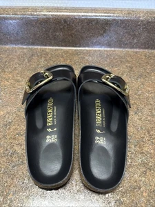 Birkenstock Madrid Big Buckle High Shine Schwarz Gold Größe 39 Damen 8 Neu ohne Etikett - Bild 1 von 8