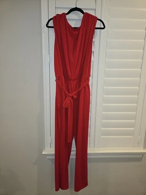 Mono elástico Red Express talla XL ¡Perfecto para las vacaciones! Foto 1 de 4